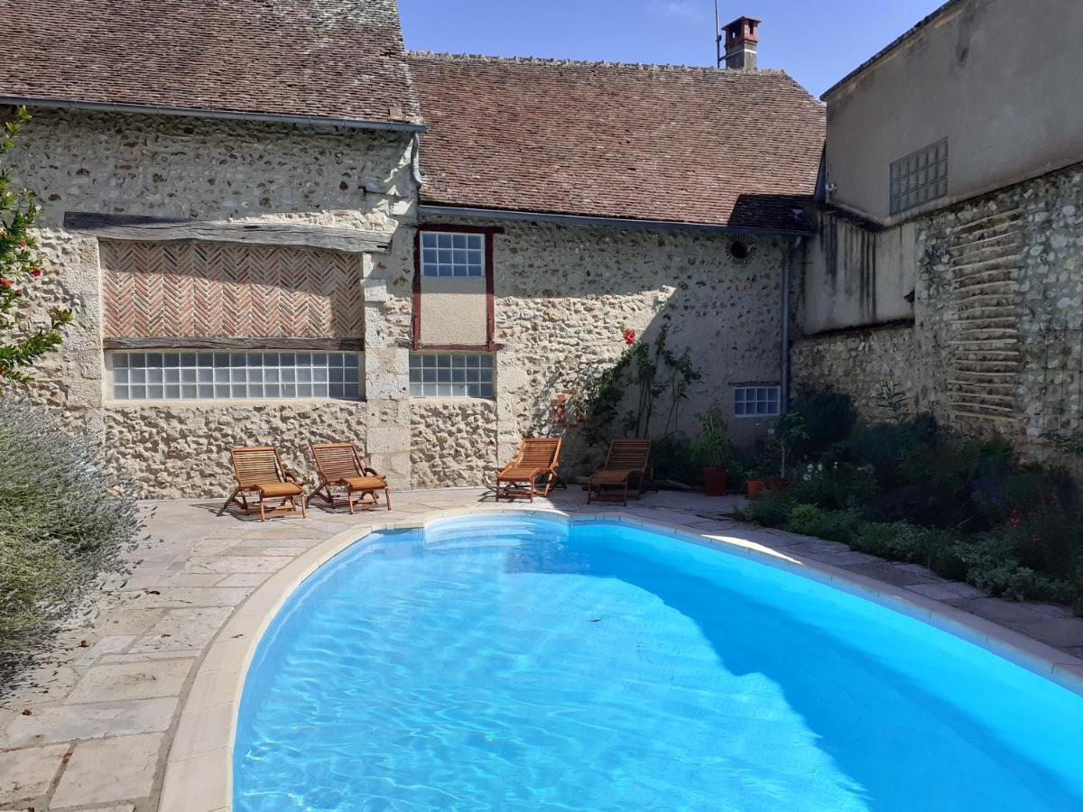 Ousson-sur-Loire La Chaumiere B&B 외부 사진