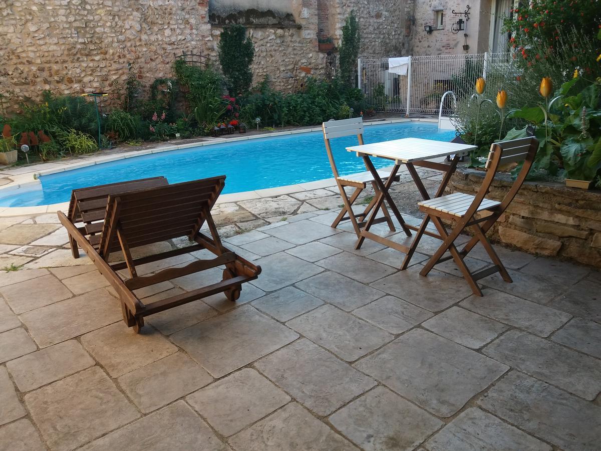 Ousson-sur-Loire La Chaumiere B&B 외부 사진